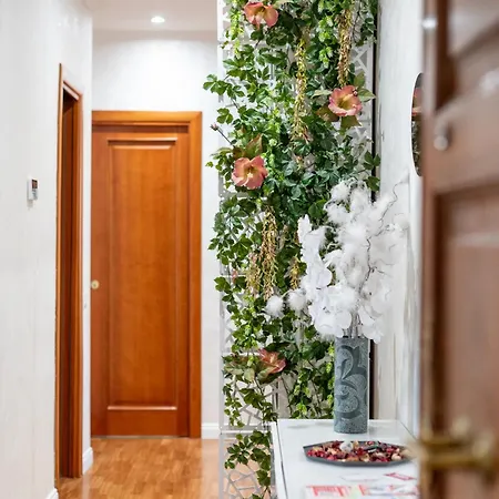 Interno 39 - San Pietro *